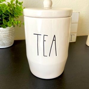 Rae Dunn tea jar